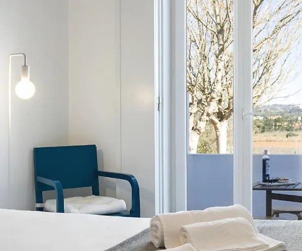 Апартаменты Calcada 14 Обидуш